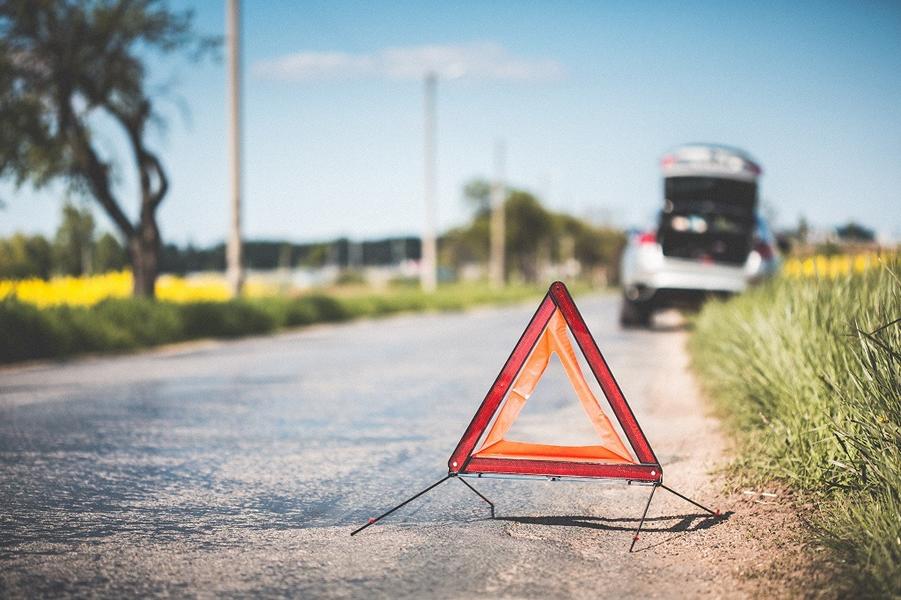 Gehirnerschütterung – Symptome, Ursachen und Behandlung