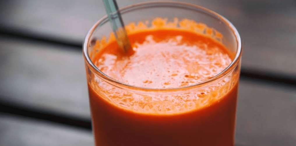 Warum Karottensaft gesund ist und du ihn öfter trinken solltest!
