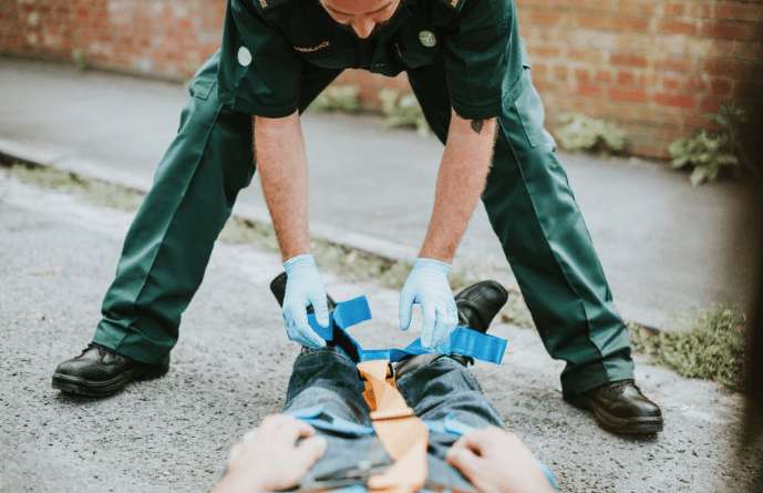 Schmerzen in der Brust – Notfall erkennen und behandeln