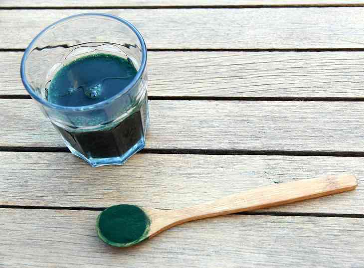 Spirulina – 7 Gründe, sie zu kosten und auszuprobieren!